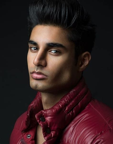 american indian models male|Category:American male models of Indian descent .